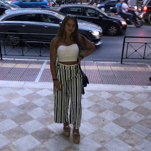 Meet your Posher, Dimitra